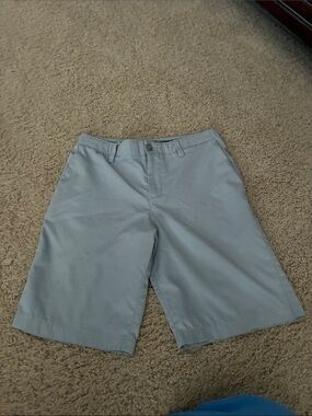 Under Armour Light Gray Shorts with Branded Waistband (size 14)